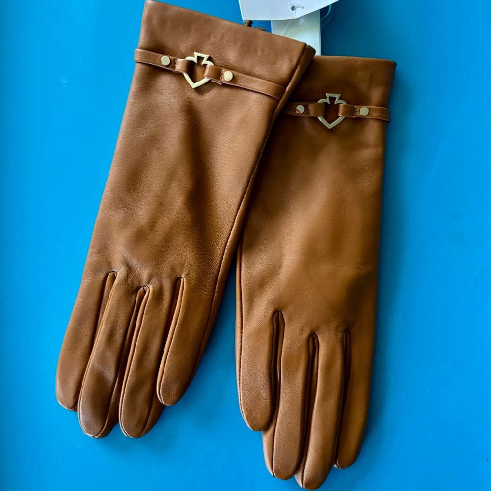 Kate Spade Leather Lamb cutout gloves